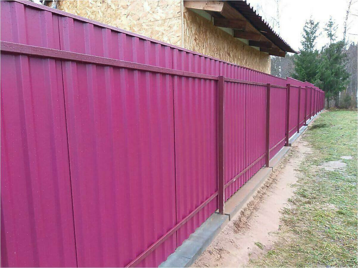 Забор 70м из двустороннего профлиста 3005 фото1 в Экибастузе