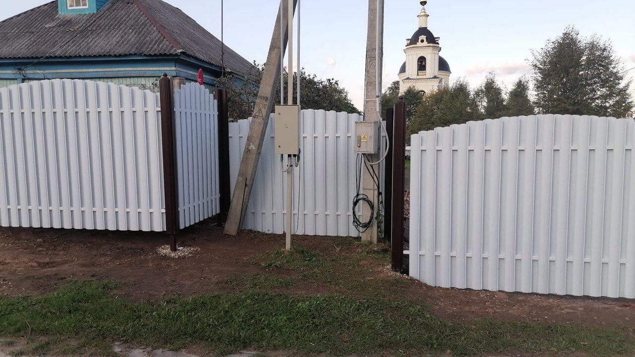 Забор из евроштакетника 24м RAL9003/9003 Белый двухсторонний фото 3 в Экибастузе