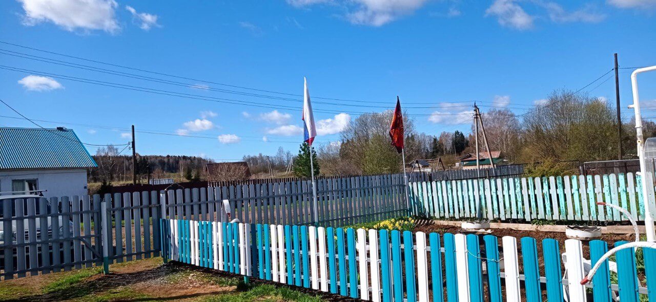 Забор из евроштакетника 16м RAL5021 Морская Волна, RAL9003 Белый фото 3 в Экибастузе